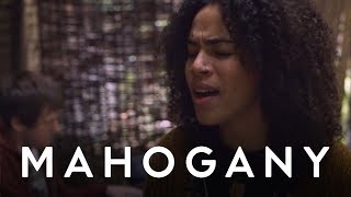 Kiah Victoria - Hollow | Mahogany Session