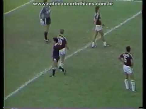 Claudio Adão (Corinthians) - 14/05/1989 - Corinthians 1x1 Juventus-SP - 1 gol