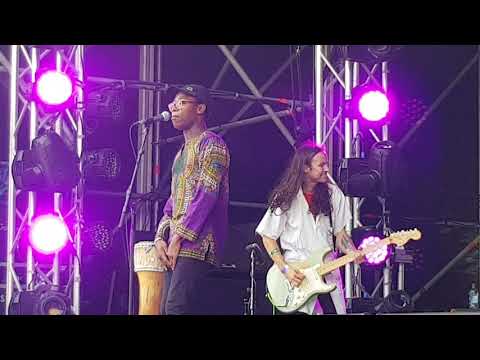 NEW TELEPATHICS 'Central Station' Splore festival 2018