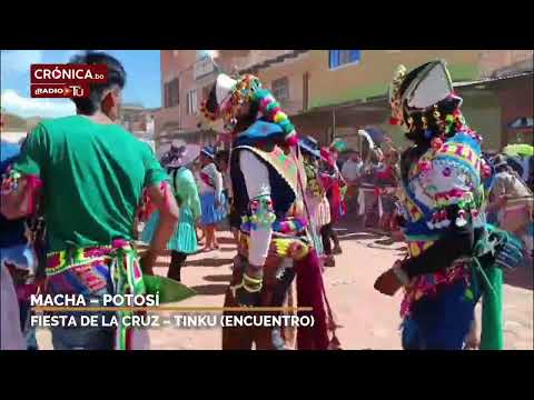 Celebración de la Fiesta de la Cruz en San Pedro de Macha, Potosí