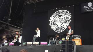 The Bouncing Souls - Bullying the Jukebox [Live] | Highfield Festival 2011