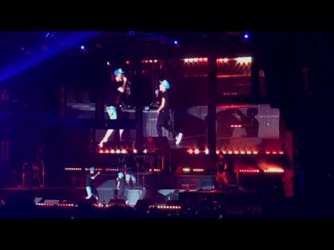 download lagu mp3 mp4 Logic Flexicution Live, download lagu Logic Flexicution Live gratis, unduh video klip Logic Flexicution Live