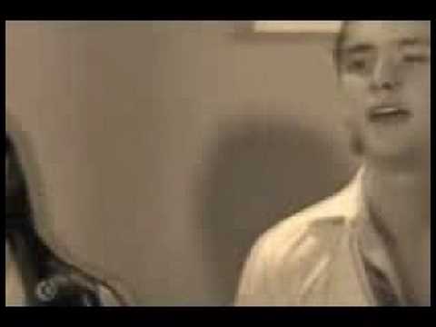 Aun Hay Algo De Amor video