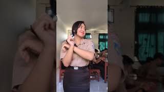 Download lagu Masih SMA jago goyang #shorts mp3 Download lagu Masih SMA jago goyang #shorts mp3