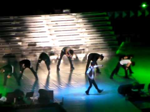 100123 Super Show 2 Beijing 6 Twins