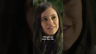 Download lagu Ellie (Jenna Ortega) and Joe (Penn Badgley) debate books #YOU mp3