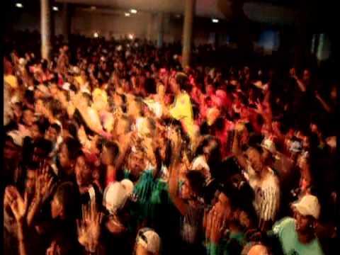 MC JORGINHO, DANILO COMETA E LEO DA LAGOA - CAÇADORES DE CABAÇO - CLIPE DO DVD OFICIAL 2012