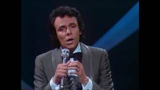 José José - Tonto (En Vivo) [4K]