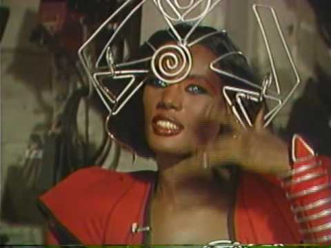 Grace Jones on set interview during "VAMP" (1986), part One