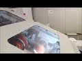 Riproduci video
