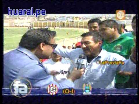 video del Unión Huaral con el Willy Serrato en Chancay