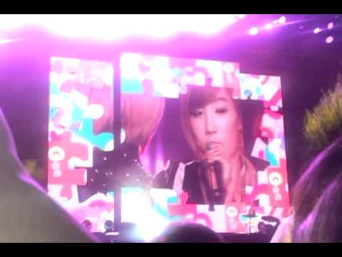K-pop SYDNEY 111112 SNSD - Kissing you & GEE.mp4