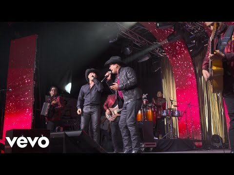 Bobby Pulido, David Bisbal - Dígale (En Vivo)