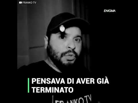 Terrificante incontro al cimitero di uno youtuber