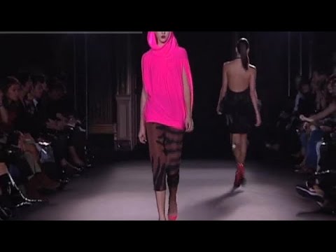 JUNKO SHIMADA Fashion Show Spring Summer Paris 2007 by Fashion Channel