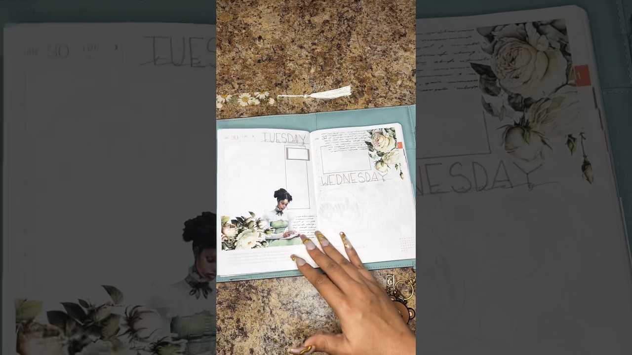 Before I put my chicken scratch in 💚 #plannerspread #journal #hobonichicousin #flipthrough #bujo