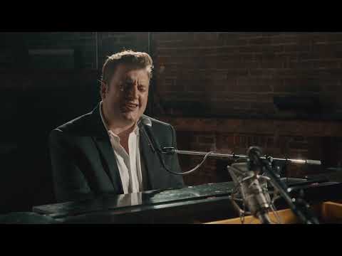 Willie Stratton - Chasing Rabbits feat. Ashley MacIsaac