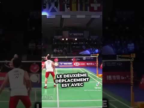 Comment se déplacer fond de court côté revers ?