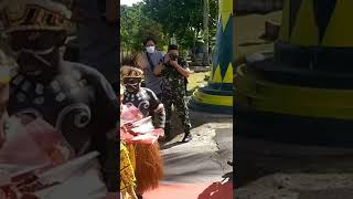 Download lagu Detik-detik Danrem 174/ATW Tiba di Makodim, Ini Yang Terjadi mp3 Download lagu Detik-detik Danrem 174/ATW Tiba di Makodim, Ini Yang Terjadi mp3