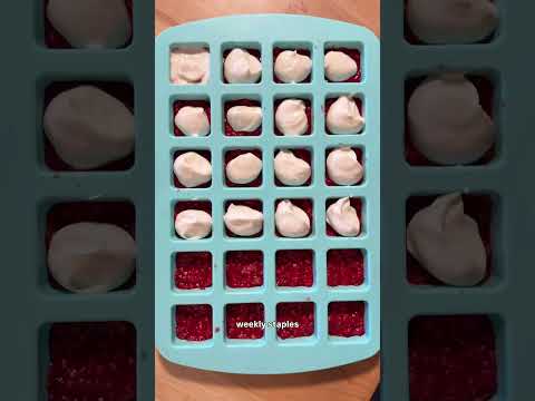 4-Ingredient Raspberry Dark Chocolate Yogurt Bites