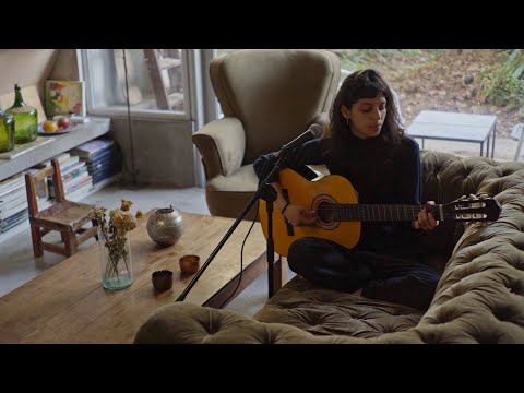 Los Libros De La Buena Memoria - Invisible (Cover)