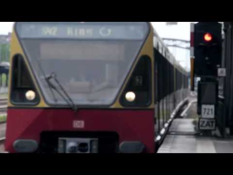 Mark Tarmonea -  So Berlin(remix)