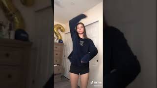 Hot TikTok Teen Shaking Ass
