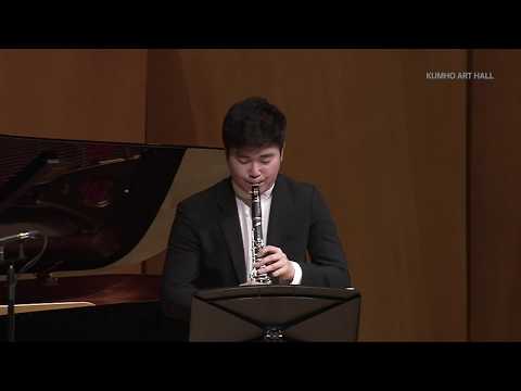 Han Kim plays Brahms Clarinet Sonata No. 2 in E-flat Major, Op. 120 with Pianist Ilya Rashkovskiy