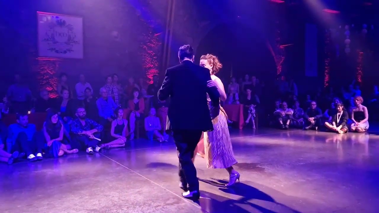 Video thumbnail for Chicho Frumboli e Juana Spulveda no Milongueros All Aboard em 26/11/22. 3/6