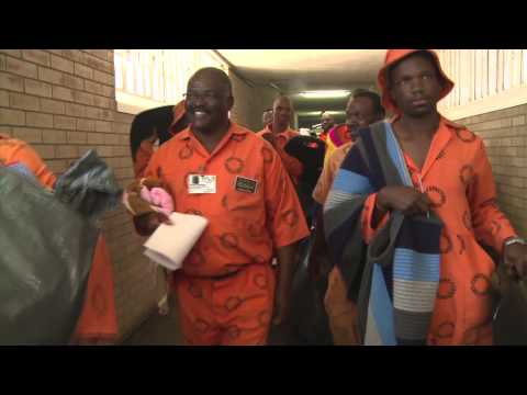 Prisoners knitting for '67 blankets for Nelson Mandela'