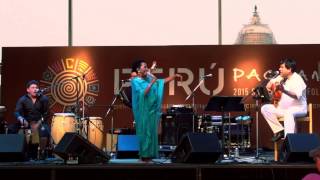"Negra Presuntuosa" – Susana Baca at the 2015 Smithsonian Folklife Festival