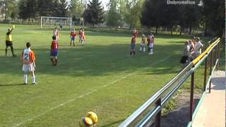 preview picture of video 'FC DOBROMILICE, mistrák dorost Měrovice 28.4.2007'