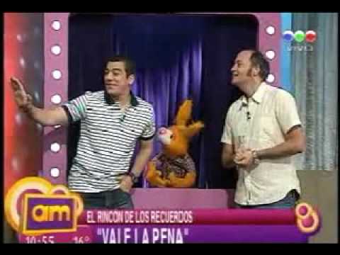 Walter Queijeiro saluda a los fans de Alex Ubago - AM 27/10/09