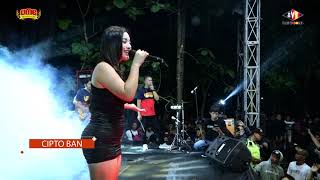Download lagu FULL SENYUM SAYANG DESY TATA // OMG TOP KOPLO GENRE // CIPTO BAN DUWE GAWE mp3
