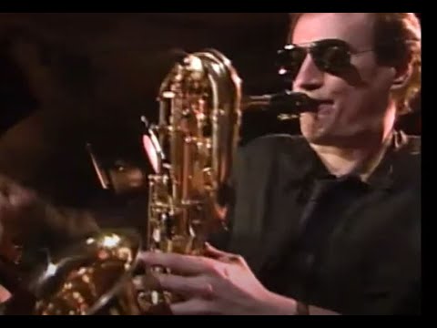 Ronnie Cuber (Baritone Sax Solo) - Honky Tonk