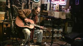 Malcolm Holcombe - "Dressed In White"