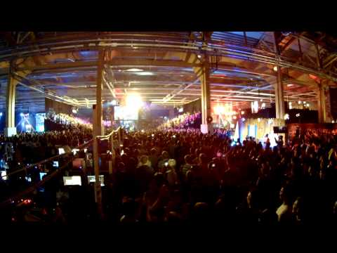 Crowd Reaction, 2nd Semi Final LDLC vs Navi end, Counter Strike Arena at DreamHack Winter 14