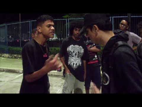 BATALHA DO ESTACIONAMENTO - BATALHA DE RAP MELHORES MOMENTOS  -MDEUS X KRONOS (BATALHA DE DEUSES)