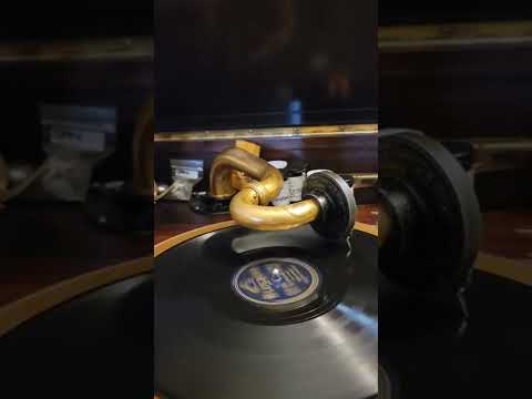 Riff Interlude - Ozzie Nelson & his Orchestra Bluebird Records #10802 1940