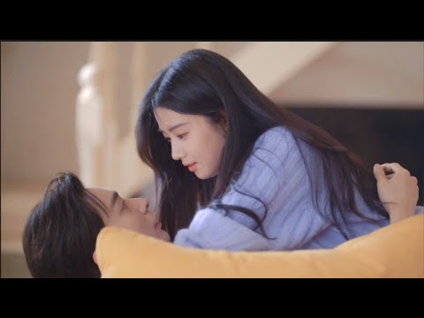 Çin klip || Yana yana || Evini kiraladığı adam patronu çıktı 