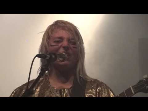 Hyphen Hyphen - Stand back @ La nouvelle vague (St Malo)