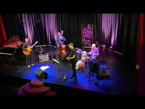 Libor Šmoldas NYC Trio, featuring David Dorůžka, JazzFestBrno, 24.11.2021, Cabaret des Péches