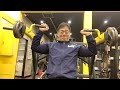 ショルダープレスマシーン