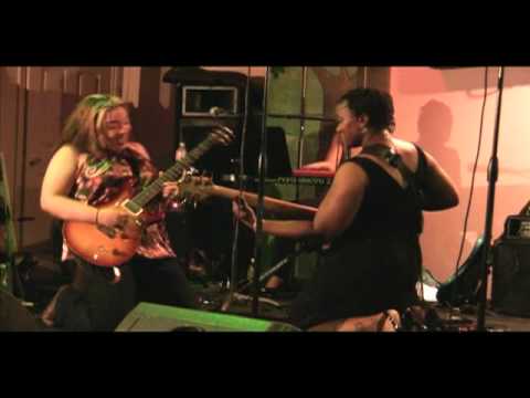 Another Glimpse Into Soul Sista's Juke Joint™