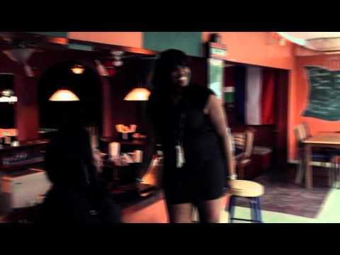 Jarrilsa ft The Mighty Youth - Hij Pakt Mijn Hand