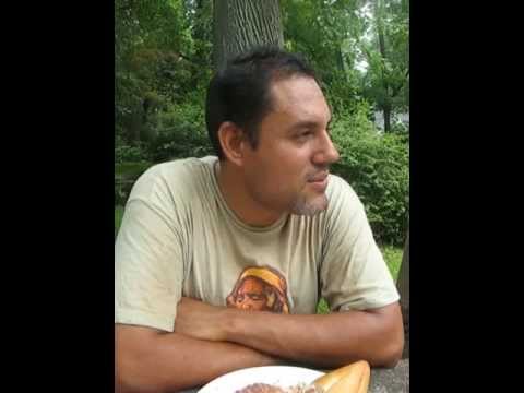 portoluz interviews Andres Flores