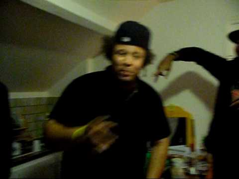 Lorenzo ka fuck zot  !!!