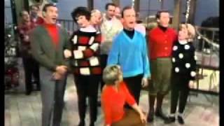 Ray Conniff and The Singers_ O Holy Night, We Three Kings Of Orient Are etc..flv