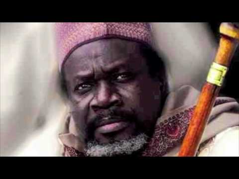 Ghanaian Talibes Recite Sheikh Ibraheem Poem with Pictures of Sheikhs, Tijanis and Masjids.