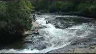 preview picture of video 'Fast Running in Meadow Run Natural Waterslide at Ohiopyle'